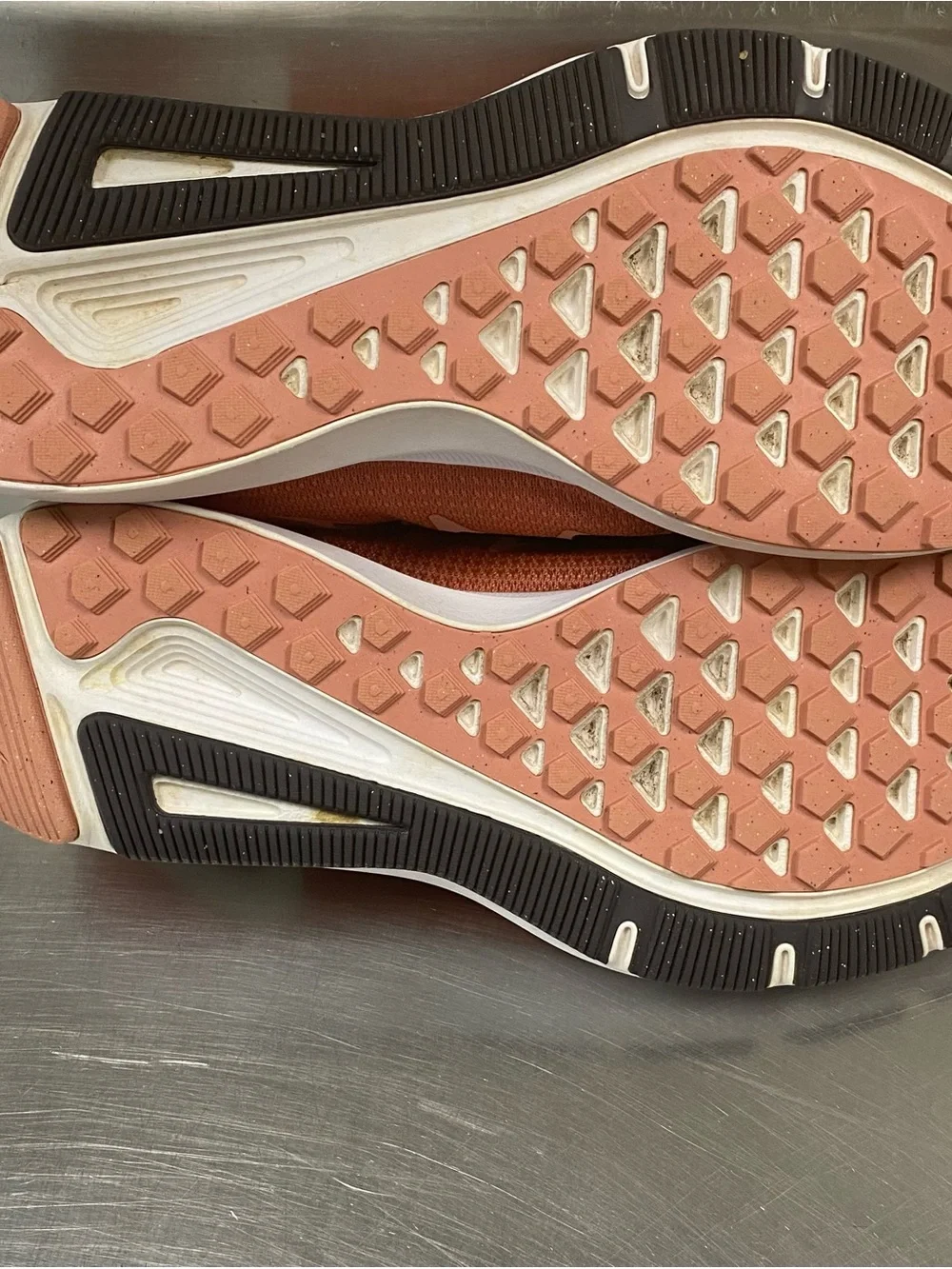 Nike Women’s Running Shoes - Rose Clay with White Swoosh